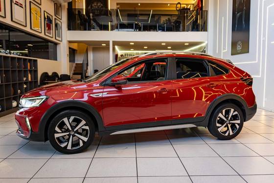VOLKSWAGEN NIVUS 1.0 200 TSI TOTAL FLEX HIGHLINE AUTOMÁTICO